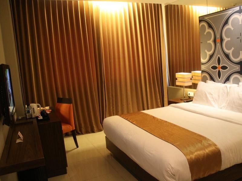 Howard Johnson By Wyndham Pekalongan Kültér fotó