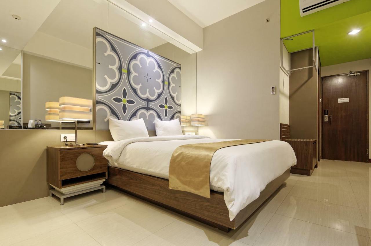 Howard Johnson By Wyndham Pekalongan Kültér fotó